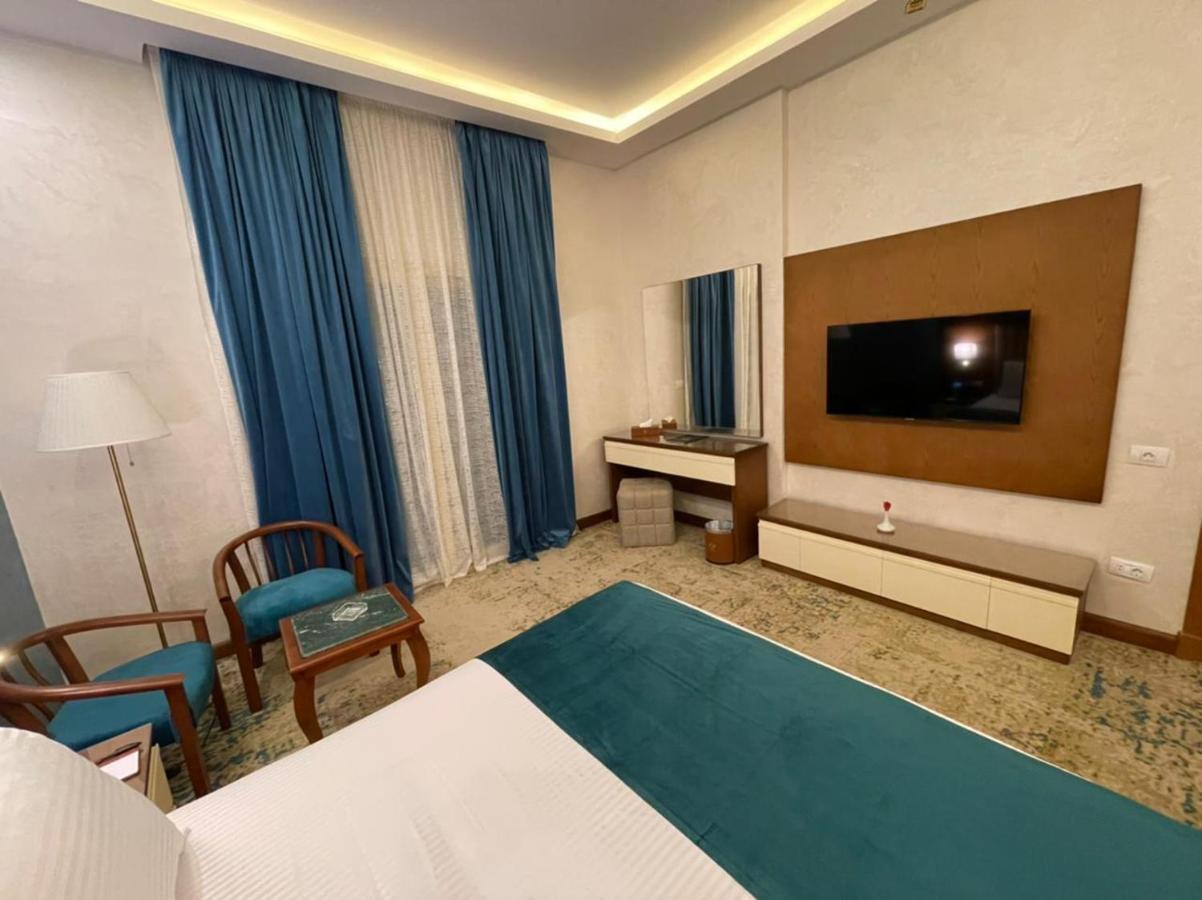 Golden Jewel Ismalia Исмаилия Екстериор снимка